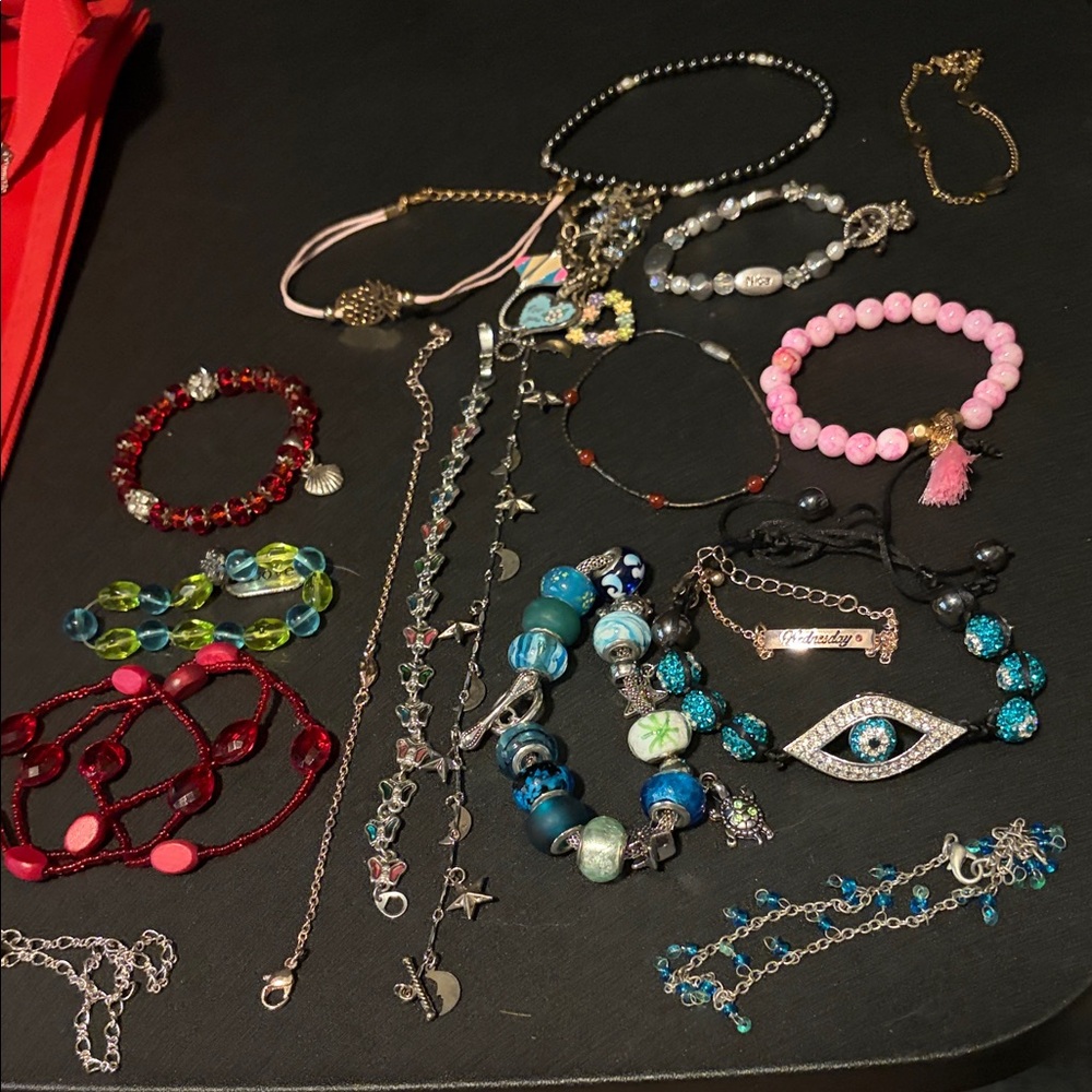 Women's Bracelets